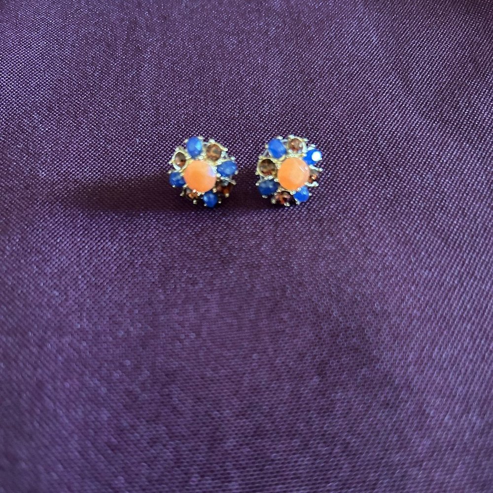 Francesca’s Gold-Tone Multi-Color Faux Gem Stud Earrings {DEAL!🌹3 for $15🌷}